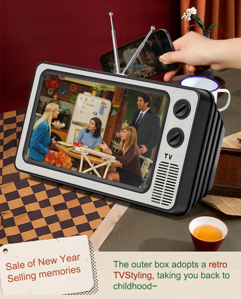 Retro TV Phone Magnifier | Vintage Style Phone Screen Projector for Movies